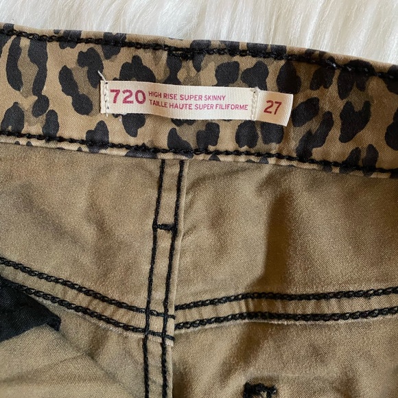 Cheetah Print Levis 720 high rise super skinny pants, size 27 - Picture 3 of 4